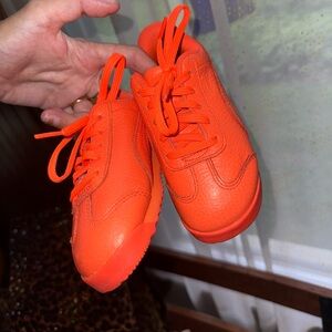 Puma Sneakers